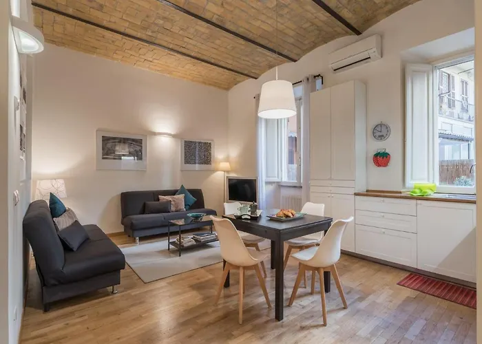 The Rent - Elegant Flat Near Colosseum Roma